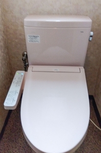大東市　I邸　トイレ入替