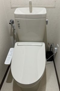 大東市　S邸　温水洗浄便座取替工事