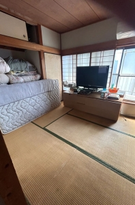 四条畷市　Ｍ邸　畳張替