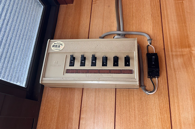 ba110425e-b